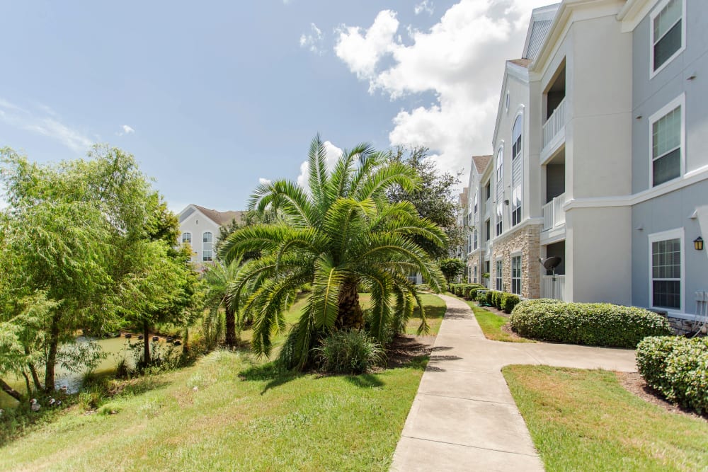 Photos of the Grand Parkway Retirement Community in Katy, TX