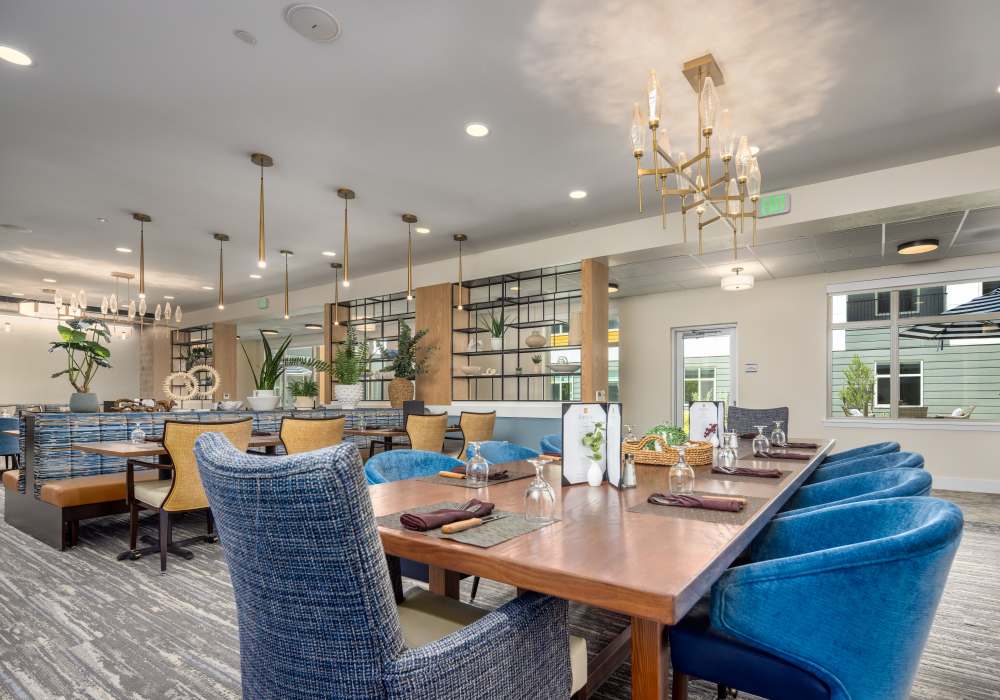 dining room at Clearwater Beaverton in Beaverton, Oregon
