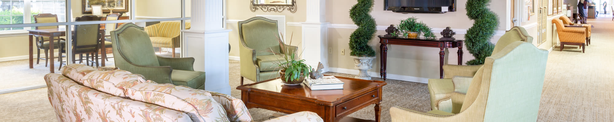 Contact Us at The Harmony Collection at Roanoke - Independent Living in Roanoke, Virginia