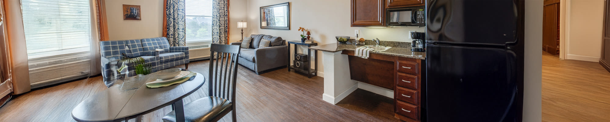 Assisted living at Isle at Cedar Ridge in Cedar Park, Texas