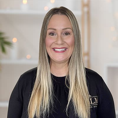 Amber Sweeney, Director of Sales at The Barclay at Pasadena in South Pasadena, Florida