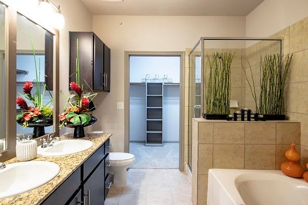 Pearland Tx Apartments For Rent Radius At Shadow Creek