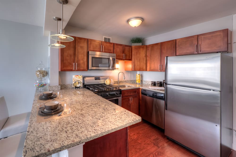 Fully equipped kitchen at Prairie Shores in Chicago, Illinois