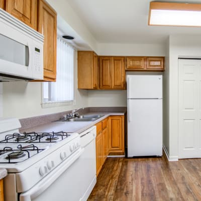 Fully-Equipped Kitchens at Hamilton Redoubt in Newport News, Virginia