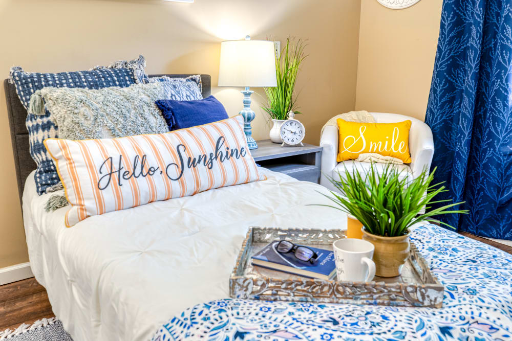 Pacifica Senior Living Palm Beach offers a Bedroom in Greenacres, Florida