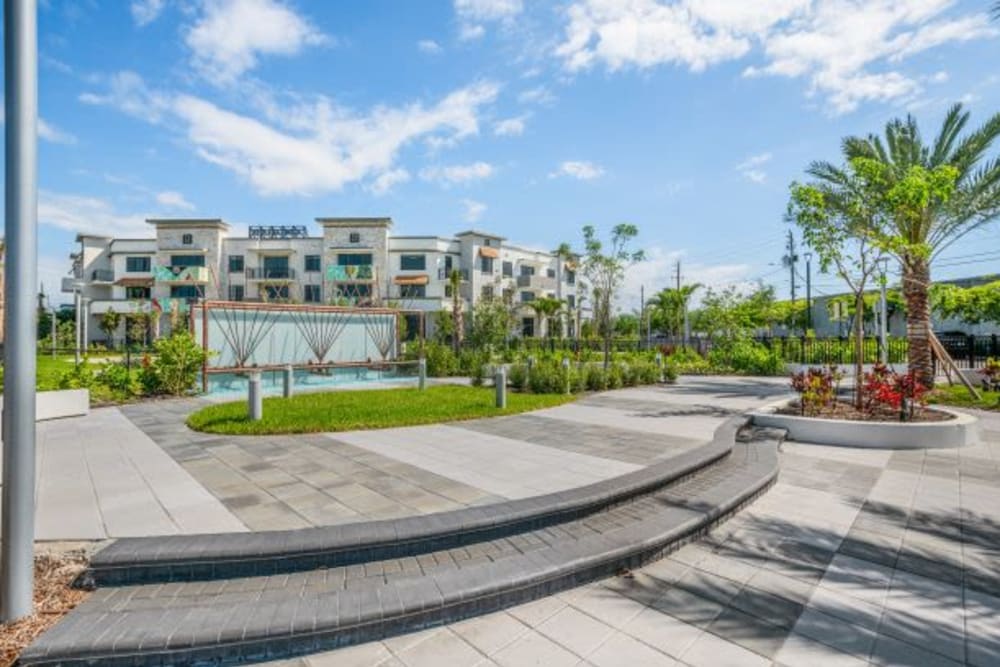 The District Flats | Beautiful Luxury Apartments in West Palm Beach, Florida