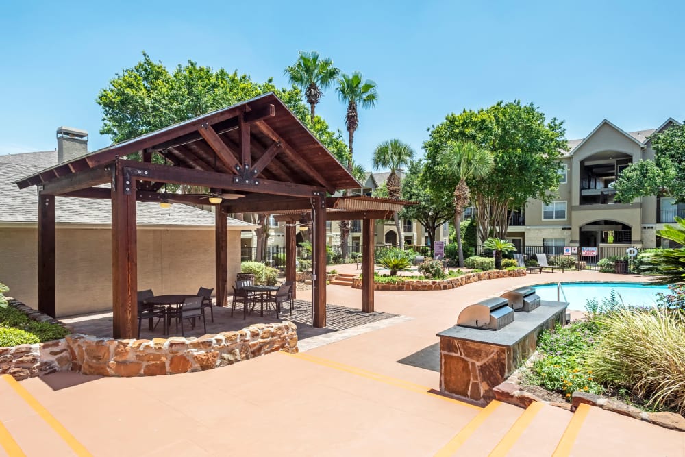 BBQ Area and Swimming Pool at Salado Springs Apartments