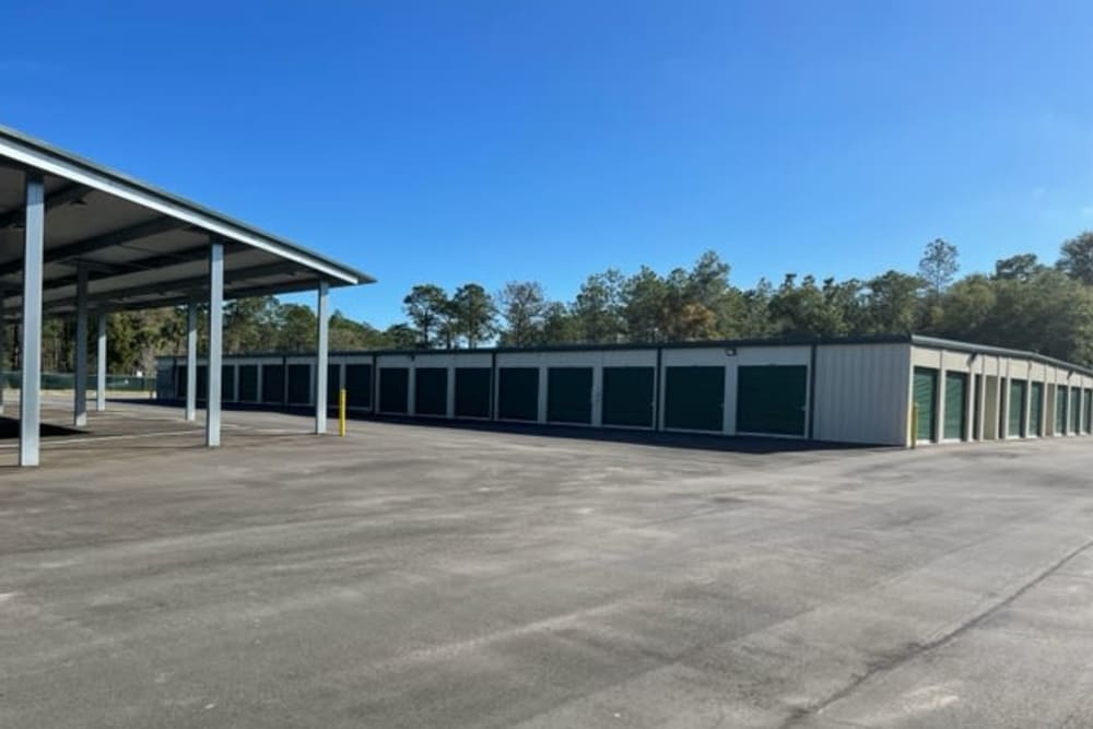 Storage units and covered parking at Neighborhood Storage in Ocala, Florida