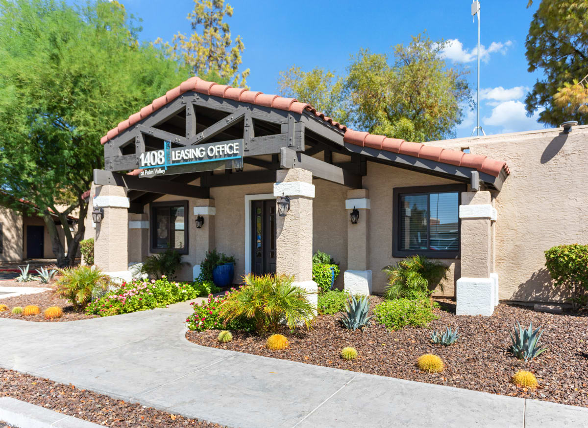 Leasing office of 1408 Casitas at Palm Valley in Avondale, Arizona