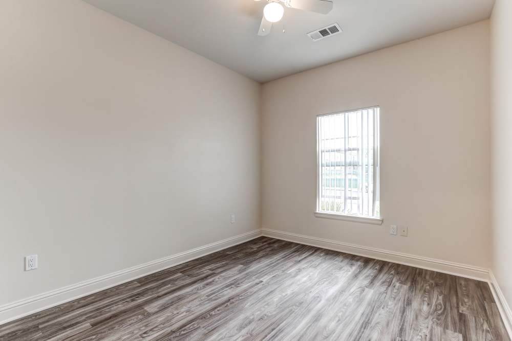 bedroom in south mesa I Oceanside California