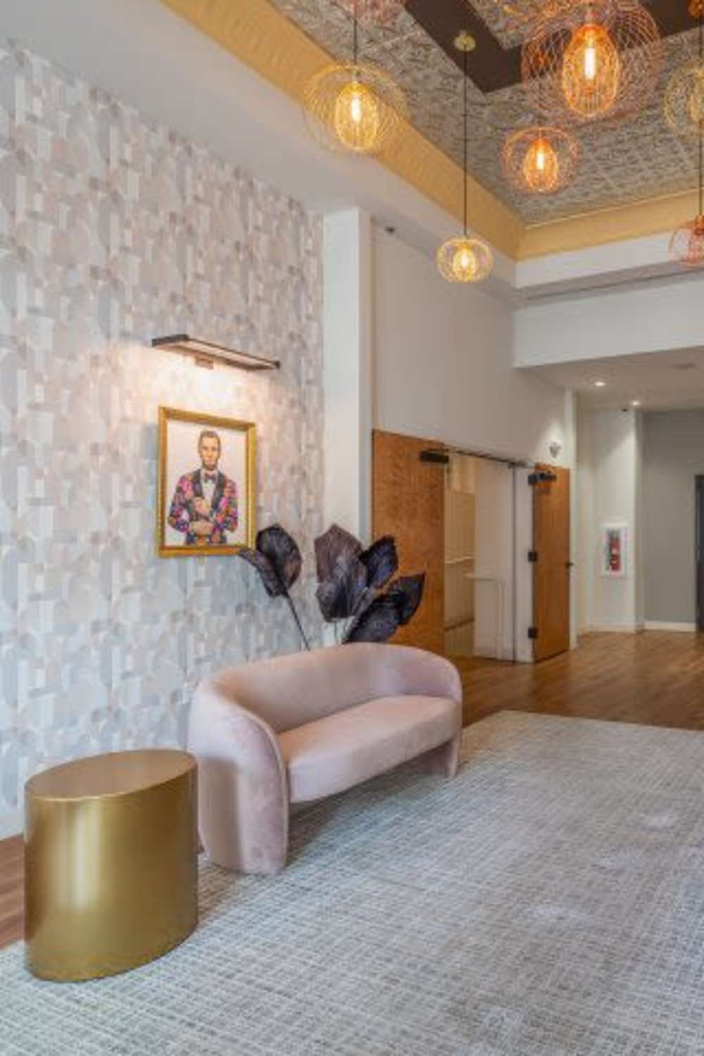 Living room with couch at Lincoln Square in Wilmington, Delaware