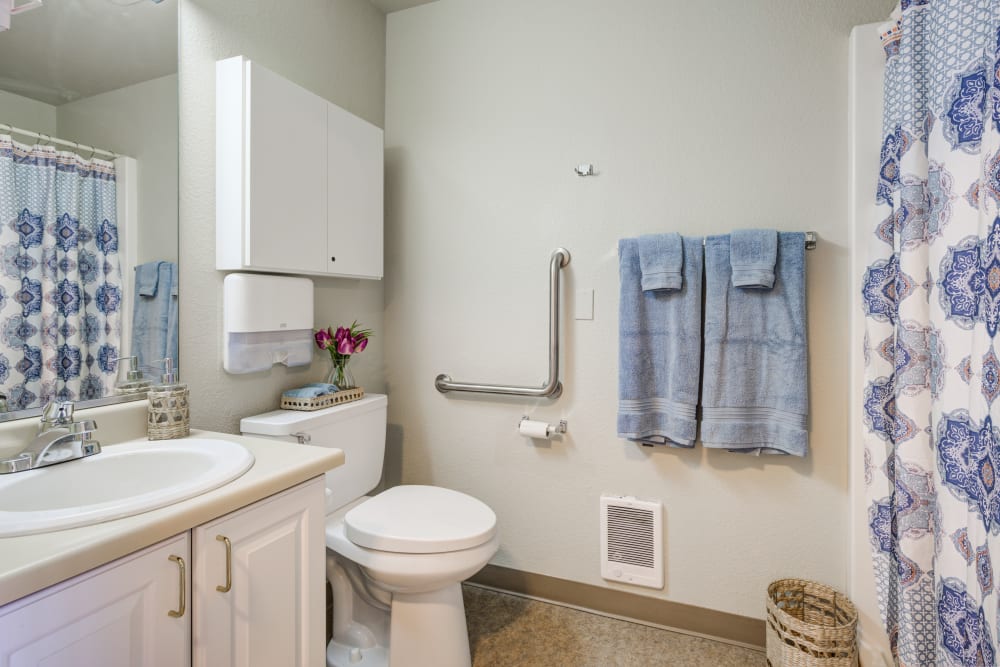 Shared bathroom at Discovery Memory Care