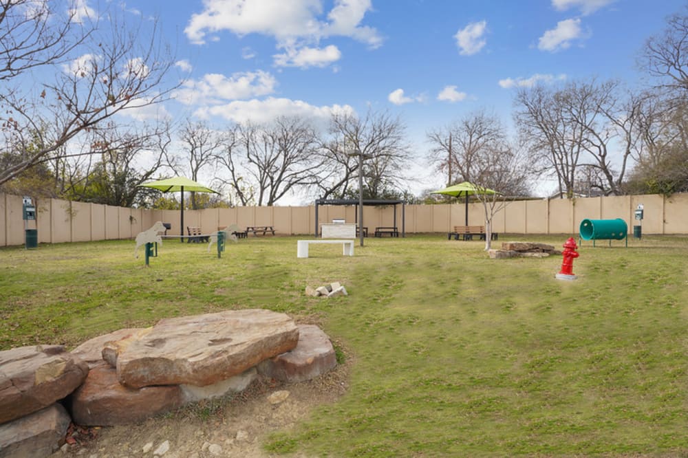 Bark park at 4000 Hulen Apartments in Fort Worth, Texas 