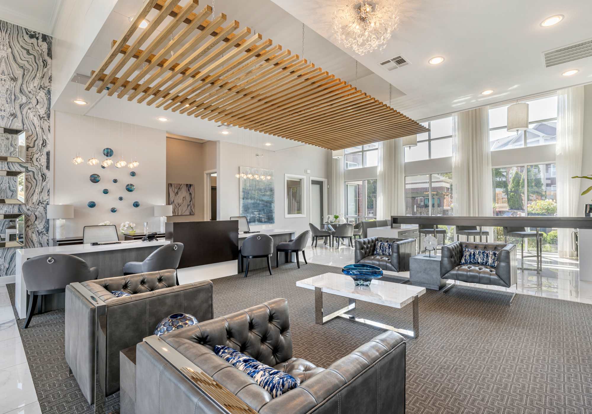 New Longview apartment homes in Lee's Summit, Missouri