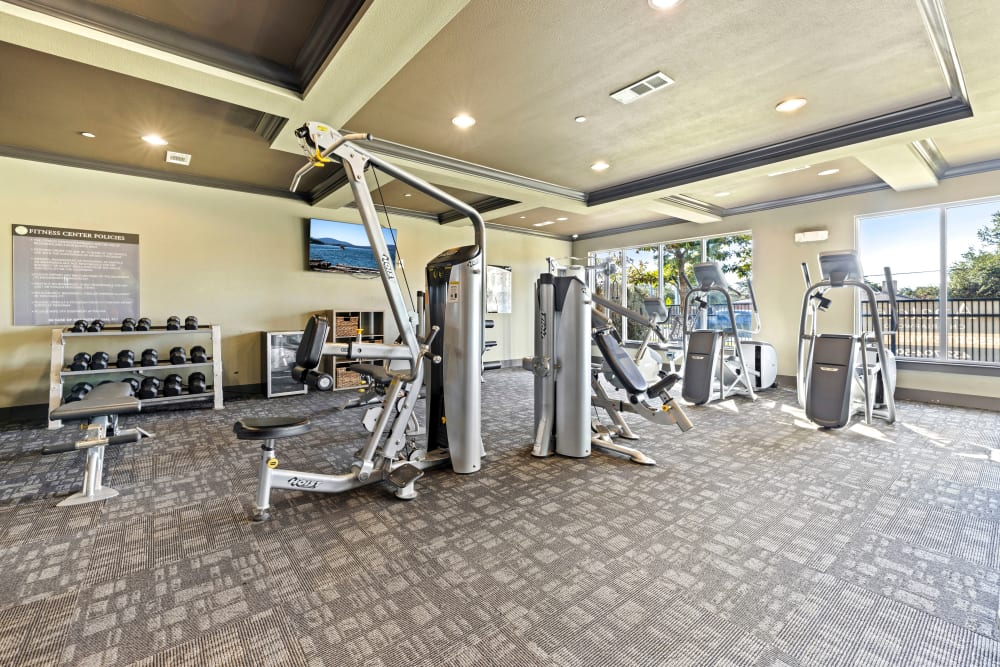 Onsite fitness center at Anatole on Briarwood in Midland, Texas