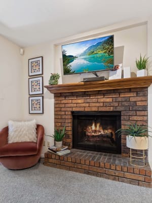 Living room at Barrington Apartments in Tulsa, Oklahoma