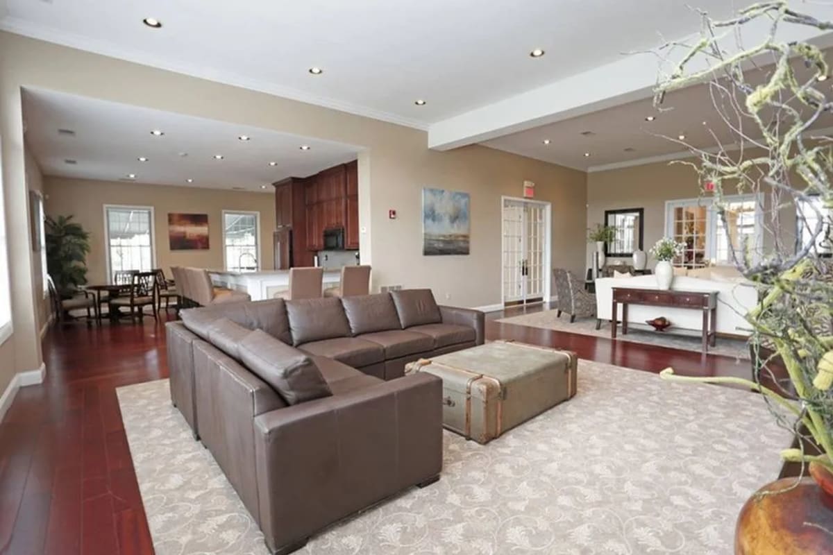Living room filled with natural light at Ventana Hills in Coraopolis, Pennsylvania