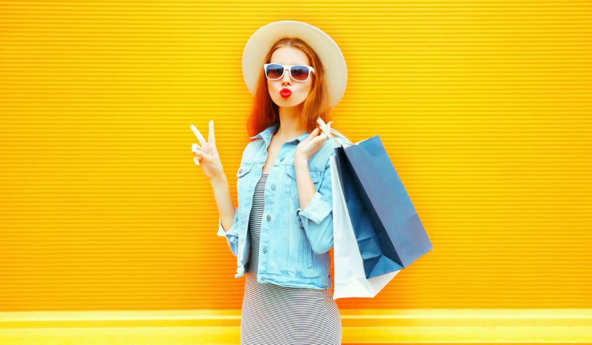 Shopping near Cliffside at Mountain Park in El Paso, Texas