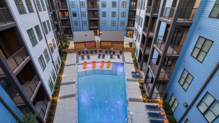 The 5 Points Northshore apartments offer 190 one and two-bedroom apartment homes in Chattanooga. The property has changed management hands and will now be managed by Mission Rock Residential.