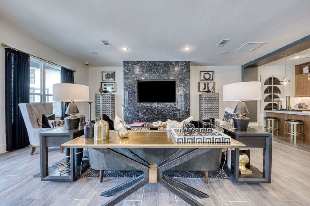 Luxury clubhouse with TV at Palmetto Pointe in San Antonio, Texas