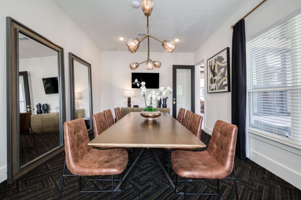 Long table for meetings at Palmetto Pointe in San Antonio, Texas