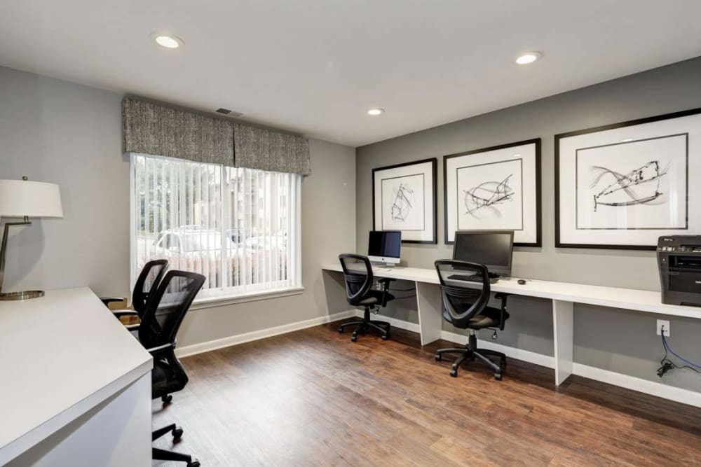 Business center at Annen Woods Apartments in Pikesville, Maryland