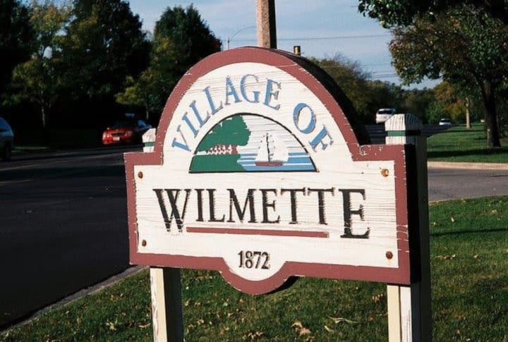 Sign in town of {{location_name}} in {{location_city}}, {{location_state_name}}