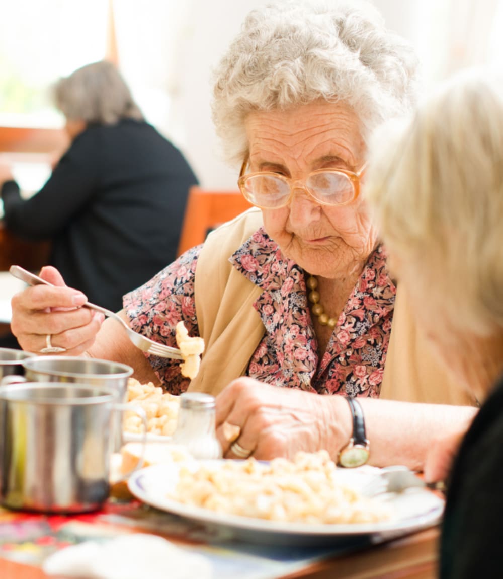 Dining with Dignity Program at Integrated Senior Lifestyles in Southlake, Texas