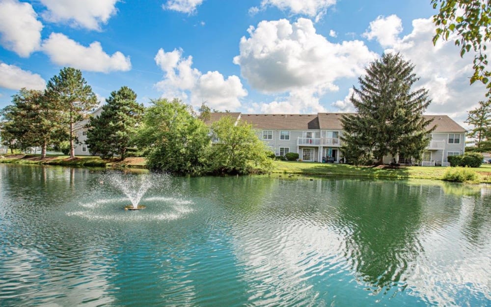 Lake View at Wexford Lakes Apartments & Townhomes in Columbus, Ohio 