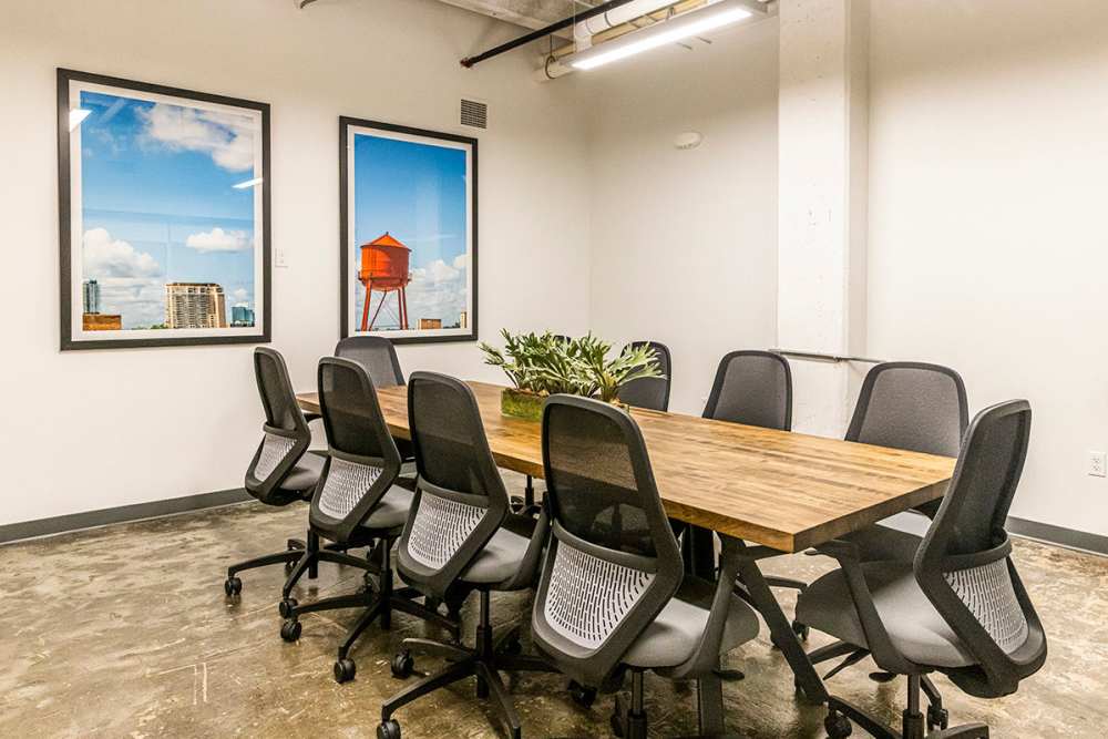 Office users collaborating in our spaces at Workhouse at Union Terminal in Jacksonville, Florida