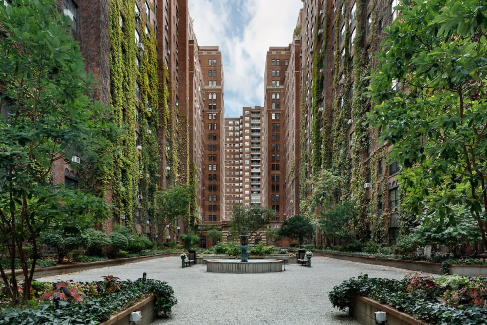 Beautifully manicured courtyard at London Terrace Gardens in New York, New York