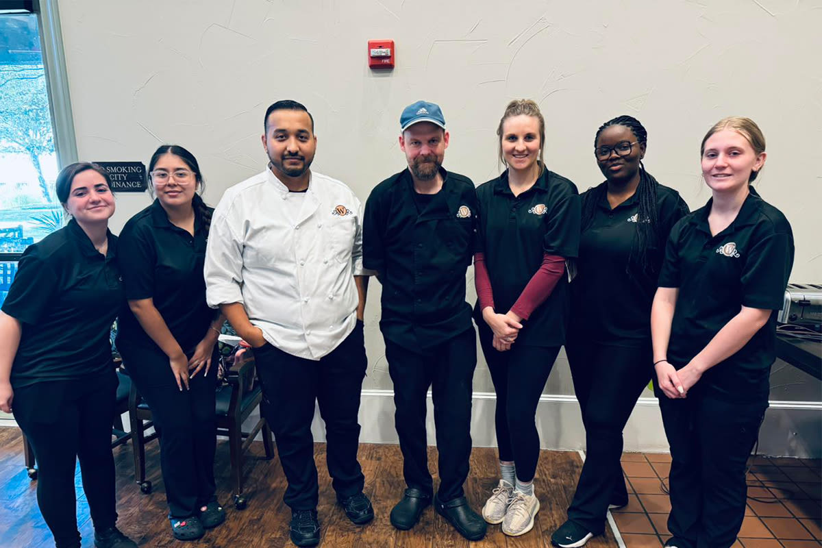 Picture of dining staff at Watercrest at Mansfield