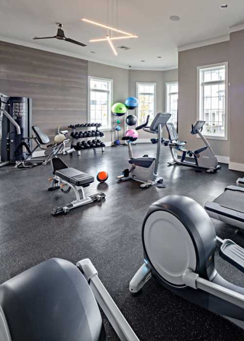 View amenities at One Glastonbury Place in Glastonbury, Connecticut