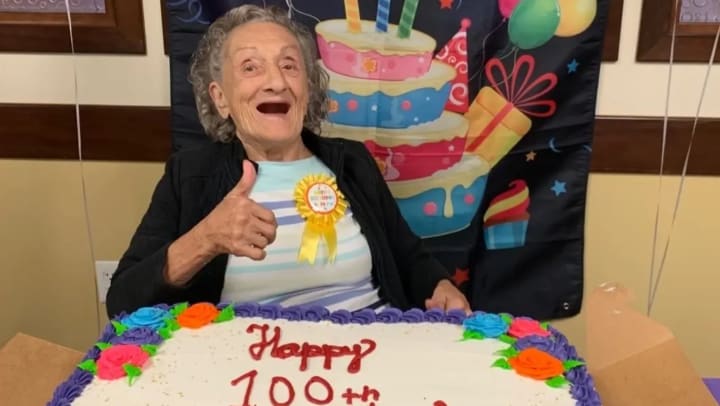 Resident of Harvester Place Memory Care in Burr Ridge Illinois celebrates 100th birthday