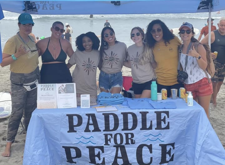 Group Pic - Paddle for Peace
