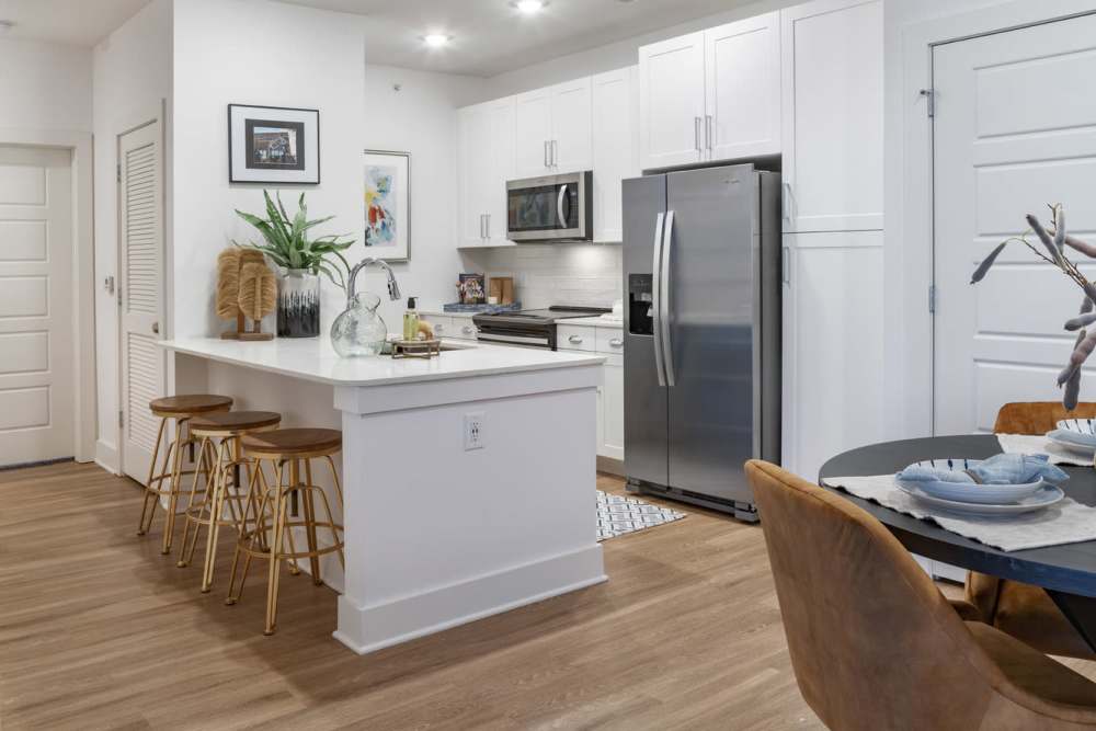Link to the resident portal at The Collins in Charlotte, North Carolina