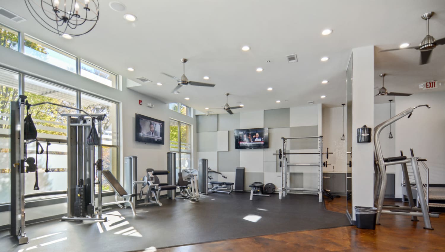 Well-equipped onsite fitness center at Ellington Midtown in Atlanta, Georgia