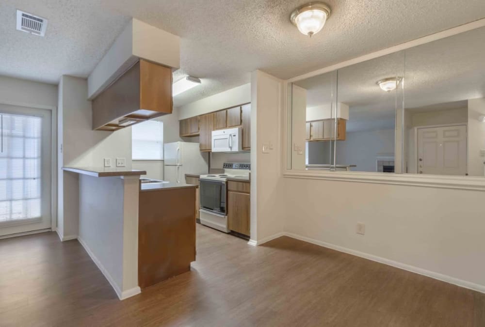 Garden Style 1 Amp 2 Bedroom Apartments In San Antonio Tx