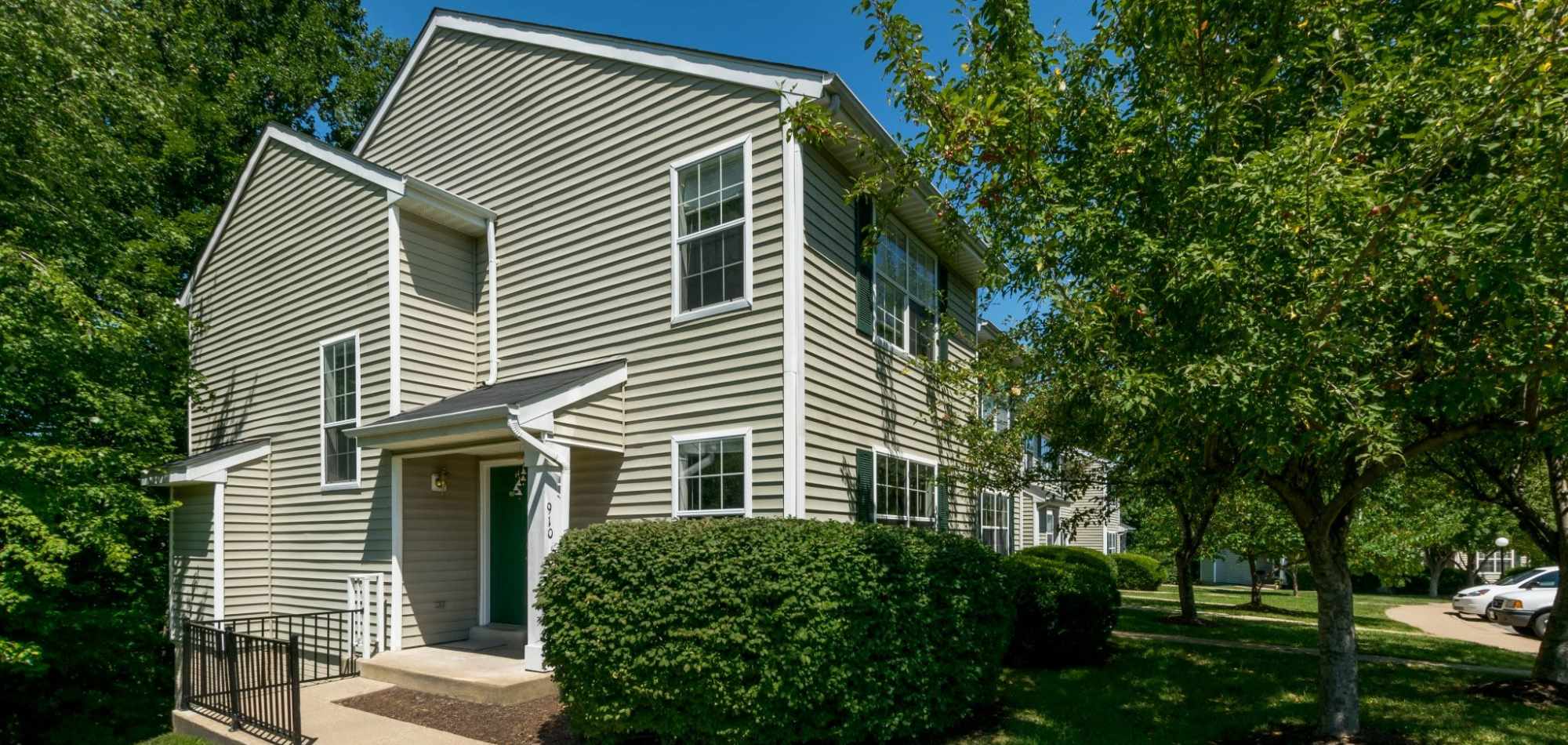 Apartments at Arbor Grove in Stafford Virginia