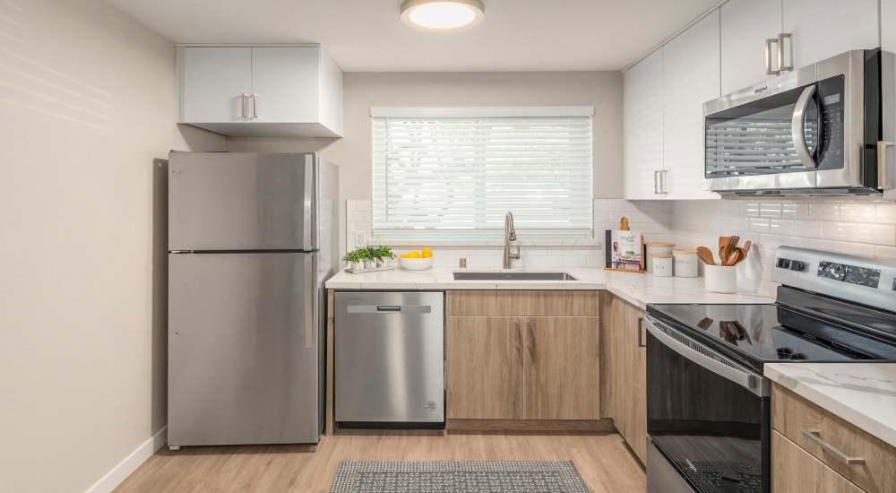 Modern kitchen at Cascadia at Fairwood Landing in Renton, Washington