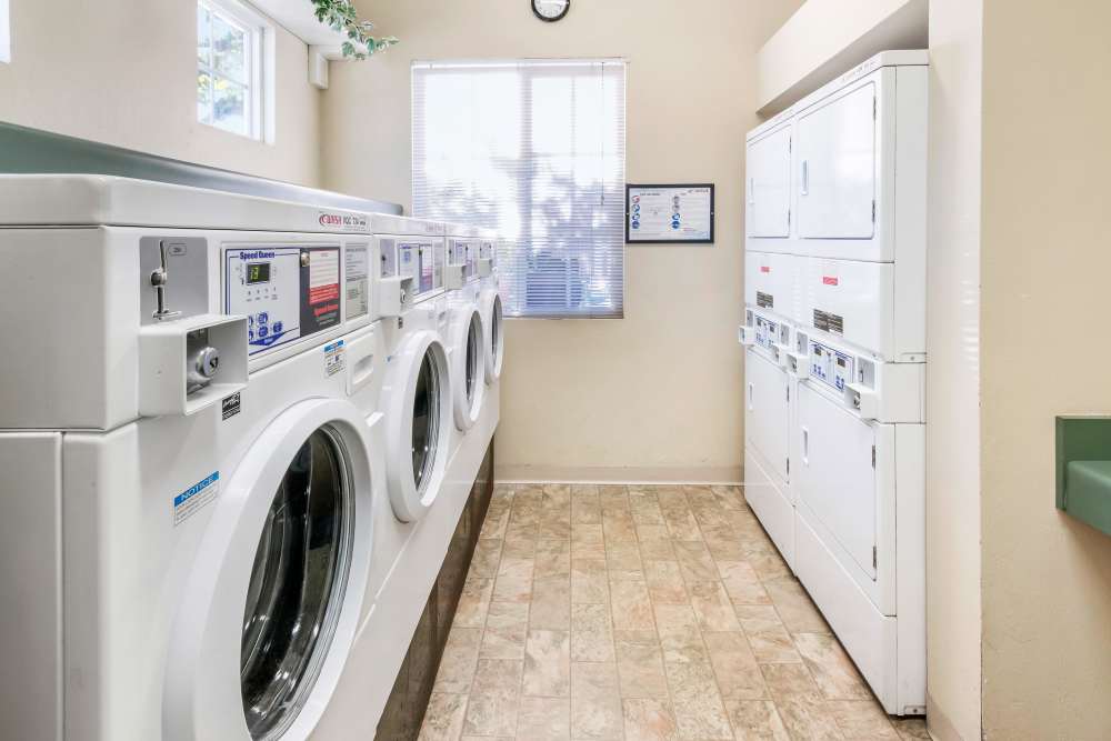 Laundry facilities at Vista Alicante in La Mirada, California