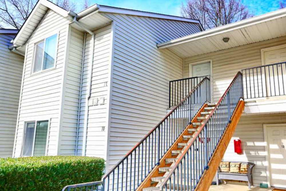 Convenient entrances at Cleveland Station in Gresham, Oregon