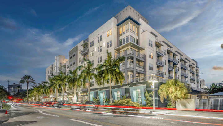 930 Central Flats