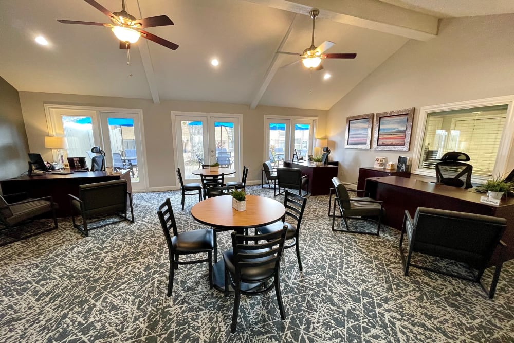 Resident lounge at The Abbey at Conroe in Conroe, Texas