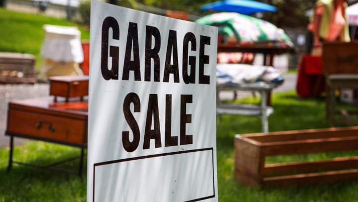 Garage Sale Season: Setting Up to Sell