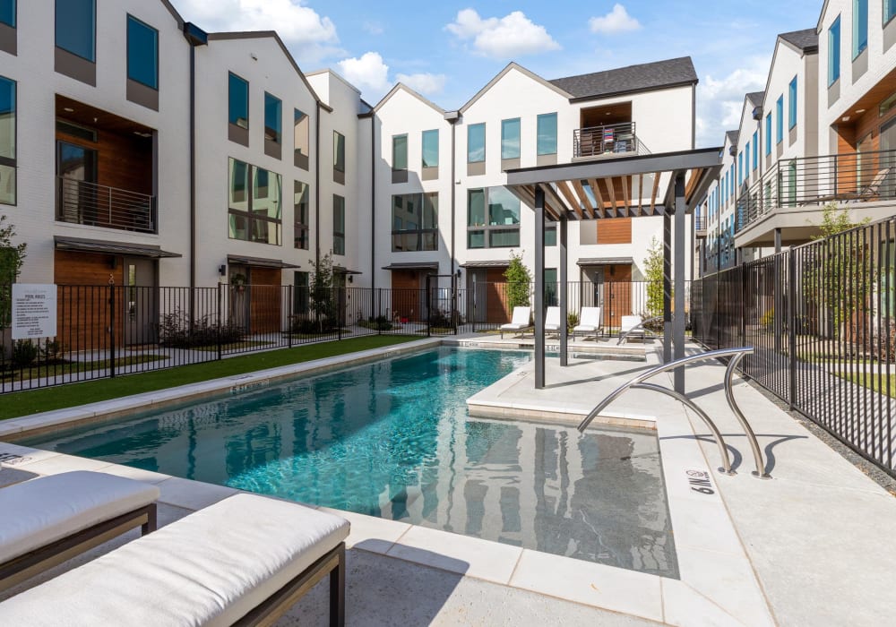 Luxurious inground swimming pool at The Collection Townhomes in Dallas, Texas
