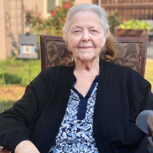 A resident at Oxford Glen Memory Care at Sachse in Sachse, Texas