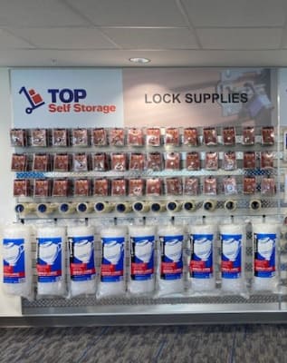 Self Storage in Fort Lauderdale, FL with moving supplies