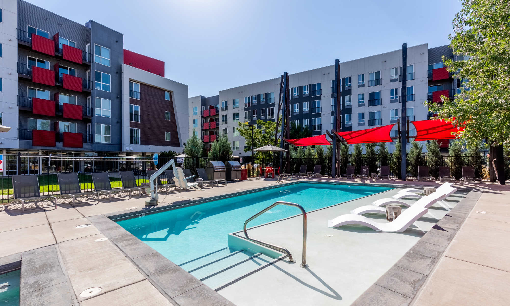 Swimming Pool at Oxford Station Apartments in Englewood