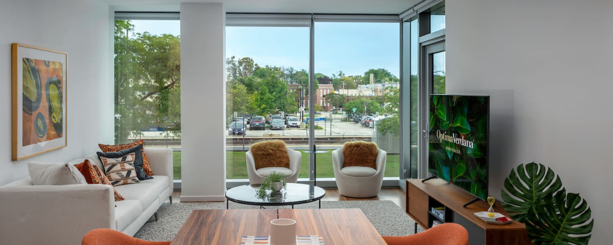 Lounge area at Optima Verdana® in Wilmette, Illinois